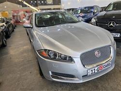 جاكوار XF
